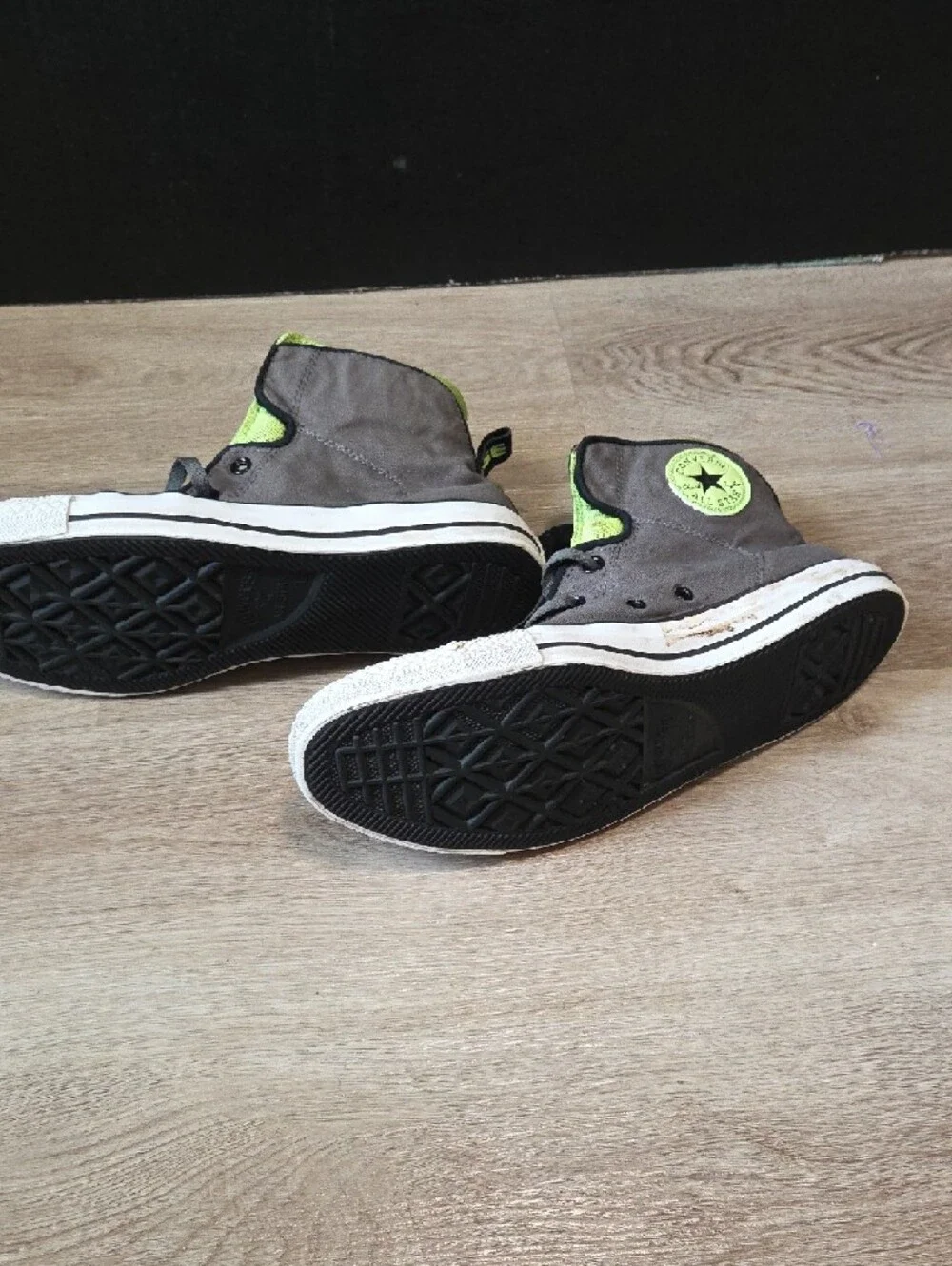 Allstar Converse High-Top Sneakers Gray with Neon Green Accents - Picture 5 of 7